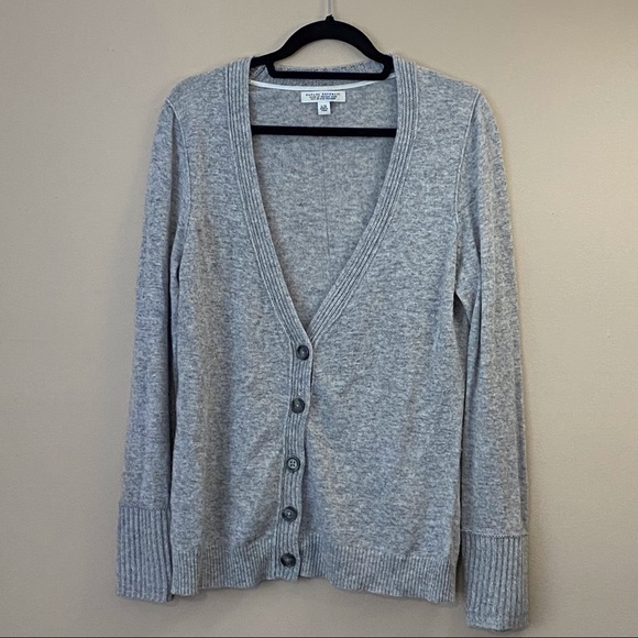 Banana Republic grey wool button-up cardigan - Picture 1 of 3